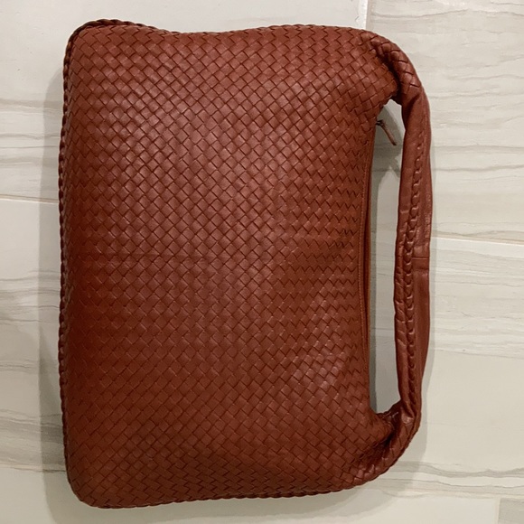 [bottega veneta] intrecciato hobo bag (largest size) - Picture 3 of 13